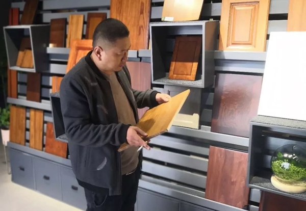 华润涂料全国展示中心参观人数激增！2019家具新品值得期待