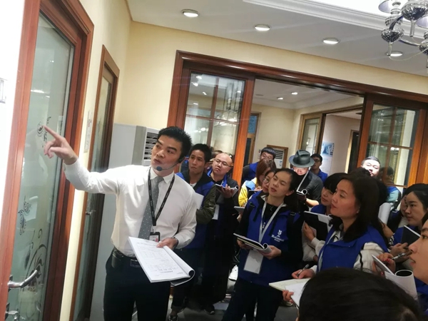 罗兰西尼门窗商学院精英新势力特训营正式开课！