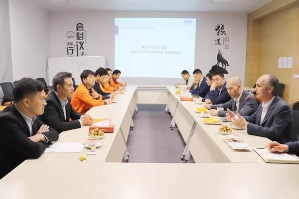 德国格屋集团领导到访百利玛门窗,共商创新技术发展之道 德国格屋集团领导到访百利玛门窗,共商创新技术发展之道