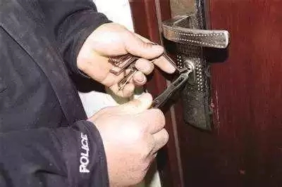 有了智能锁，让你不带钥匙也能出门，解决烦恼