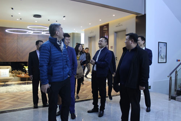 同“星”向“尚”  红星美凯龙高管一行莅临尚品本色参观考察