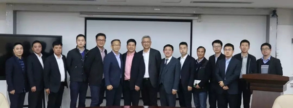 王力安防将打造成服务创新公司，17日下午与富士康举行合作座谈会