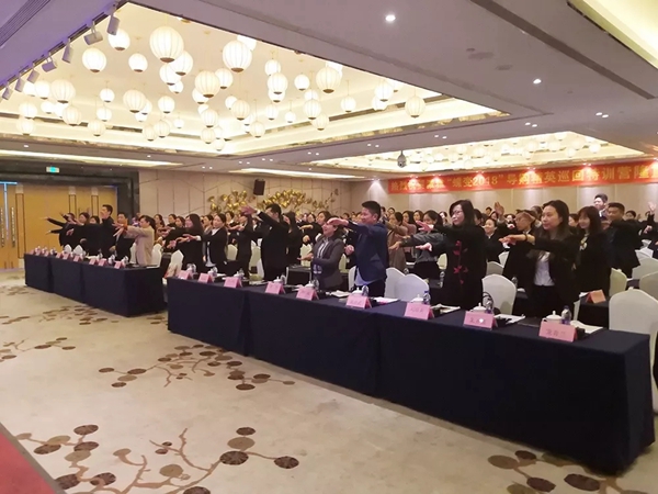 派雅门窗聚众智,谋大业 9A运营管理系统·百家样板市场打造圆满成功! 派雅门窗聚众智,谋大业 9A运营管理系统·百家样板市场打造圆满成功!