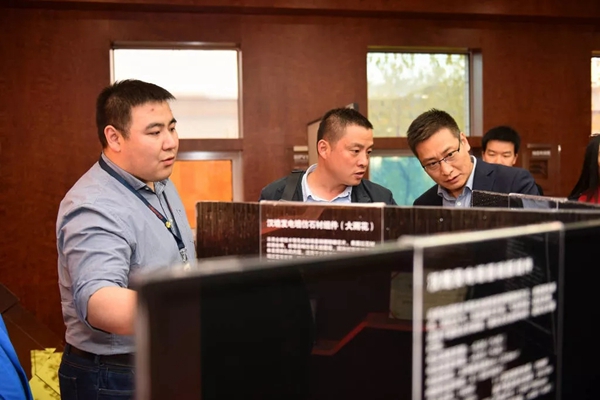 汉能与苏州德睿电力科技有限公司签署1200万战略合作协议