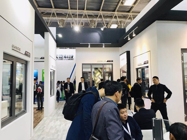 2018FBC门窗幕墙展|沃伦系统静音门窗副总经理张瑞娟:用心做功能性门窗