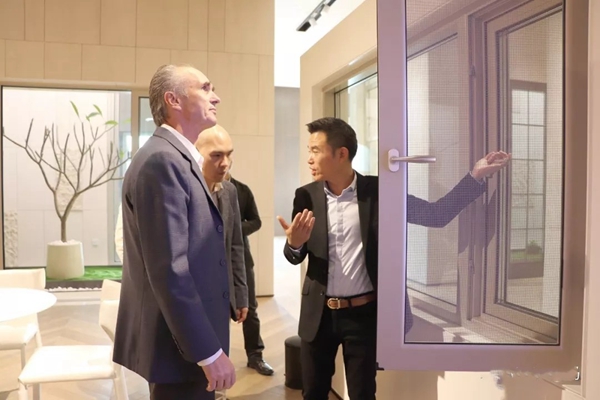德国格屋集团领导到访百利玛门窗,共商创新技术发展之道 德国格屋集团领导到访百利玛门窗,共商创新技术发展之道