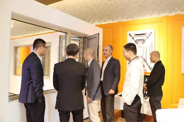 德国格屋集团领导到访百利玛门窗,共商创新技术发展之道 德国格屋集团领导到访百利玛门窗,共商创新技术发展之道