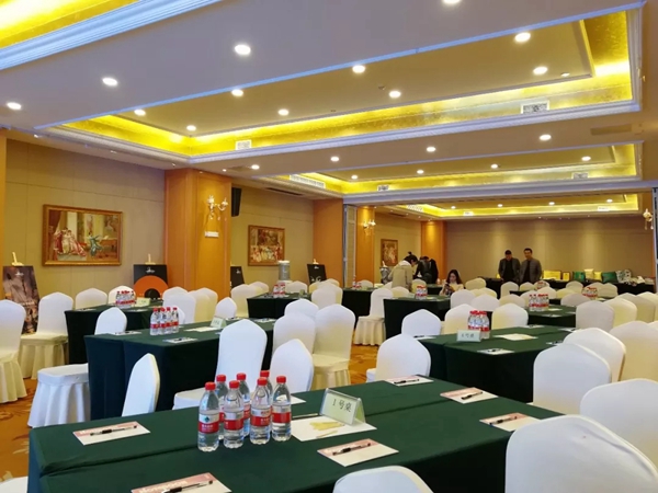 铂顿·卡莎墙布河南郑州站招商培训会圆满结束！