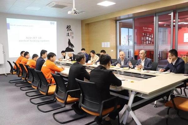 德国格屋集团领导到访百利玛门窗,共商创新技术发展之道 德国格屋集团领导到访百利玛门窗,共商创新技术发展之道