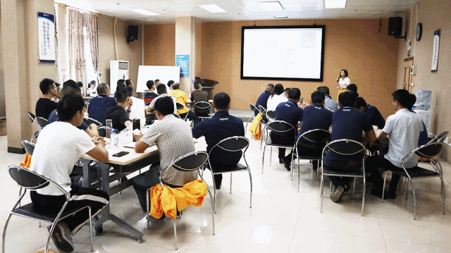 嘉宝莉家具漆:人生没有白走的路,每一次的「培训」都算数