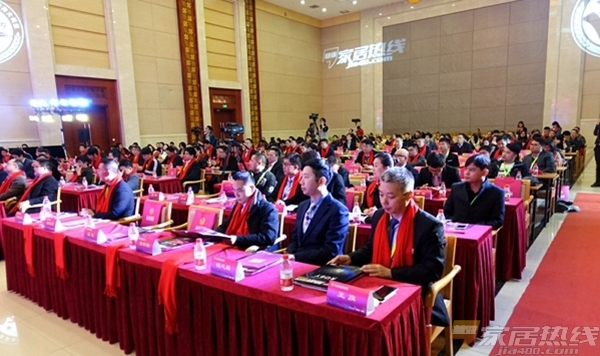 可罗雅无缝墙布参选经销商推崇品牌与墙布十佳品牌！