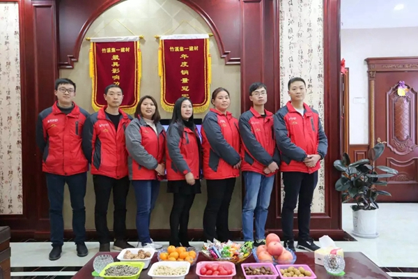 湖北王力玉米木门举行优秀经销商座谈会