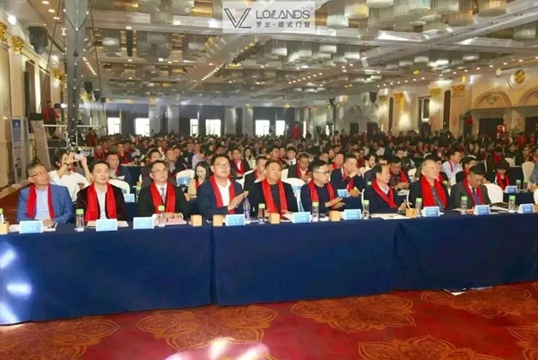 美之选门窗荣膺“广东省门业协会2018年度卓越单位”!
