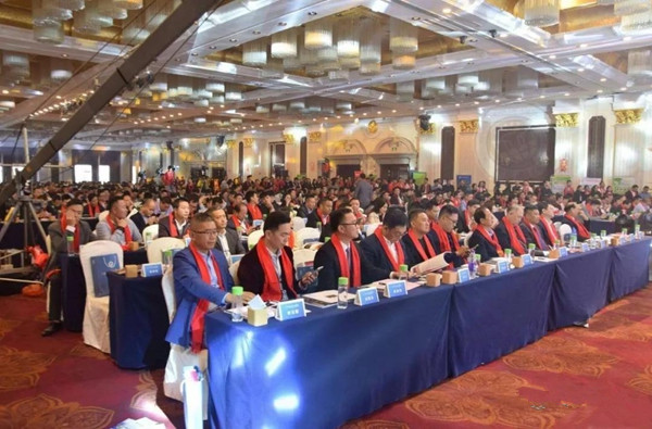 品牌实力•荣誉见证 | 百利玛门窗荣获2018年度广东省门业协会“卓越单位”称号