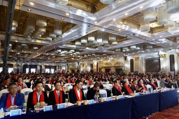 希欧门窗荣获广东省门业协会常务理事单位称号！