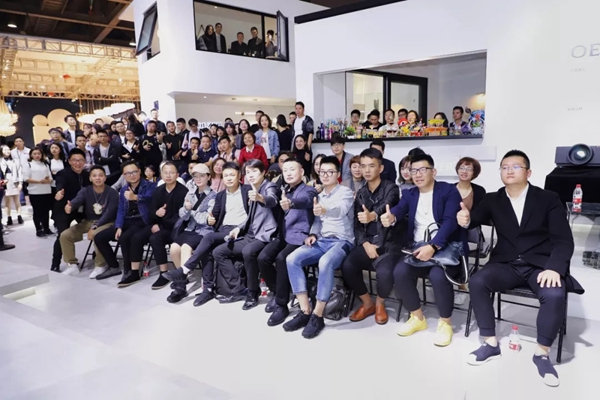 广州设计周 |欧哲门窗首次携新品惊艳亮相,领先时代“自由”宣言!