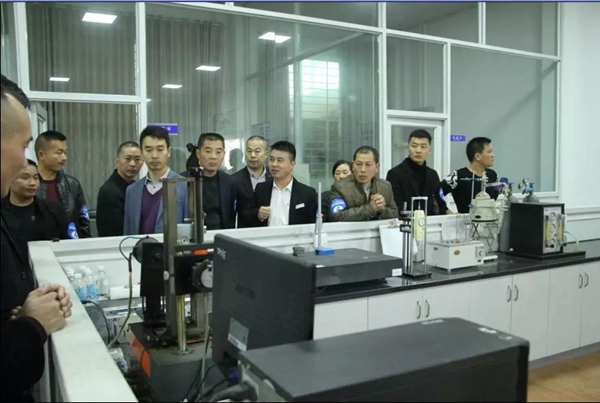 2018忠恒专卖店运营公开课暨全国经销商合作大会圆满召开