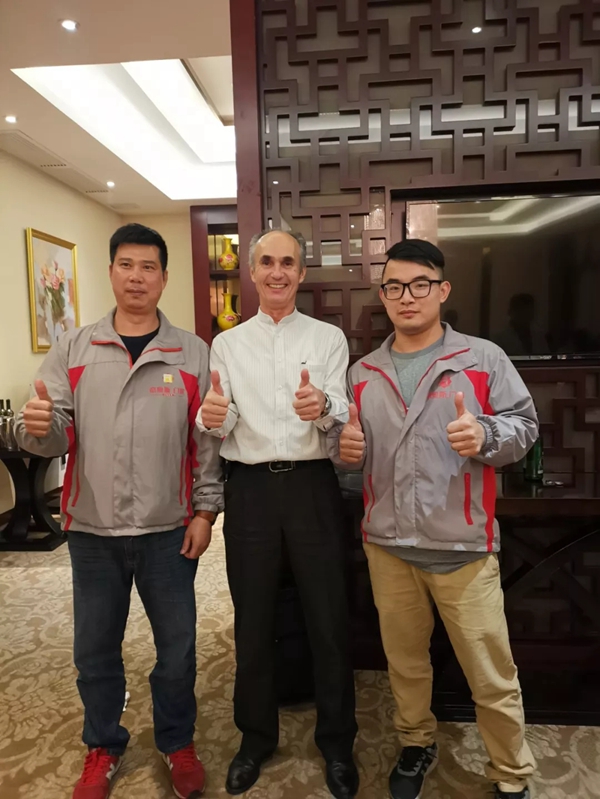 格屋完成72小时8场的跨国高端技术交流会之旅