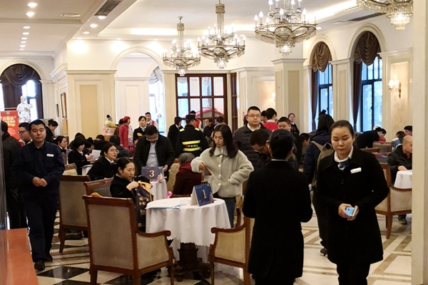 布兰莎全屋定制牵手中海地产集团，为长沙人民提供便捷舒适的拎包入住服务