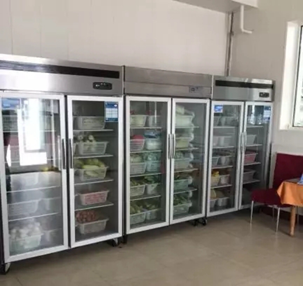 正典门窗迎来中铁十二局领导实地参观,学习研讨生产基地标准化