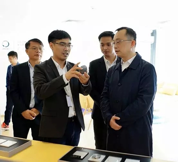 梅州市委书记陈敏率队考察欧瑞博，体验欧瑞博智能家居产品及系统！
