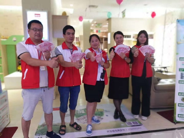 伊百丽全屋定制经销商杨秋华——从传统建材行业蜕变成全屋定制的后起之秀