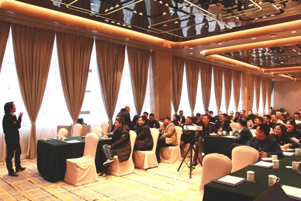 VOC智能锁2018年度第三次代理商大会圆满成功