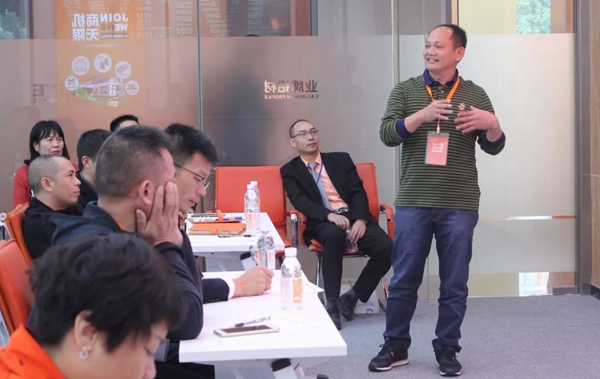 伟业门窗第26届战略合作伙伴财富峰会圆满落幕！
