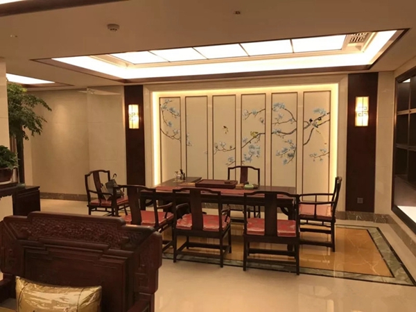 乾庄刺绣墙布教你怎么搭配各种色系的背景墙