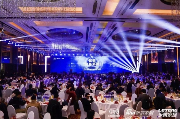 帝奥斯门窗高铁专列号首发,品牌打造开启新旅程!
