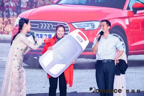 罗曼斯科技全球超薄全自动智能门锁隆重发布,开启智能锁未来无限可能!