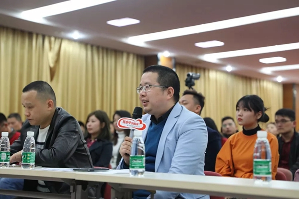 怡发门窗“我心中的怡发”主题演讲比赛圆满结束！