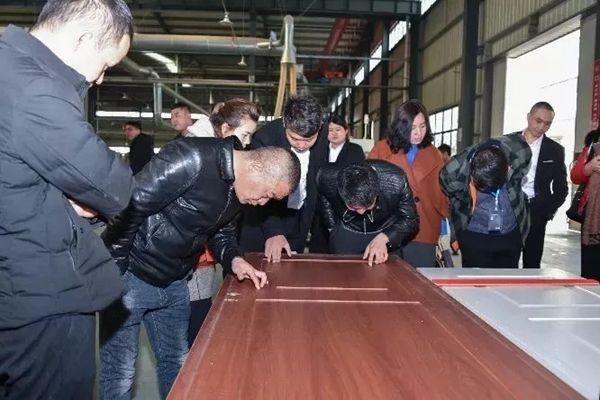 鑫迪木门李军：应对木门行业洗牌，鑫迪将继续前行！