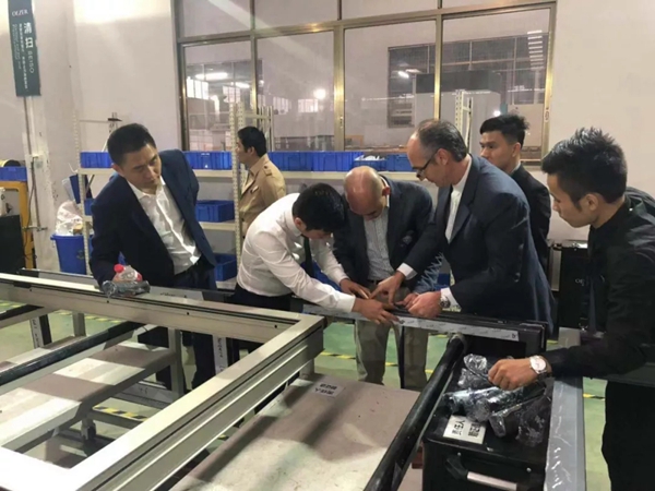格屋完成72小时8场的跨国高端技术交流会之旅