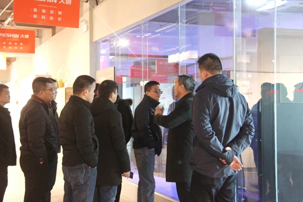 索菲亚家居＆大信家居共谋国家定制家具行业新发展