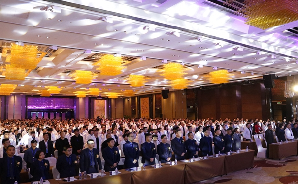 皇派门窗2019年战略合作伙伴峰会圆满成功！