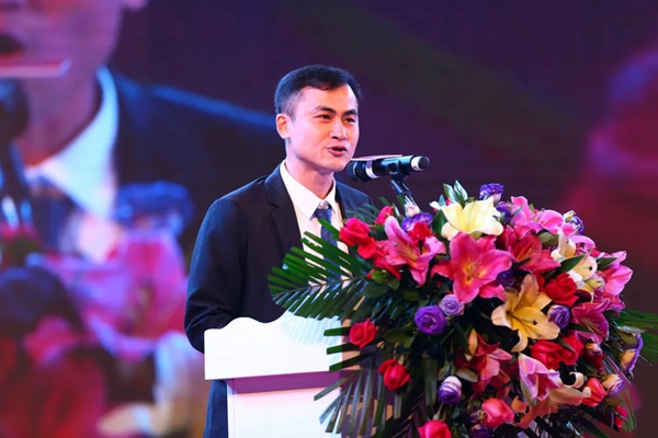 亿合门窗2019年迎春联欢晚会精彩回顾！