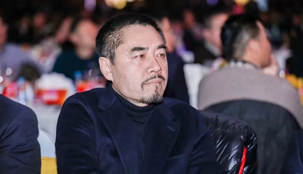 可罗雅无缝墙布蝉联三届中国家居产业最高奖项“大雁奖”！