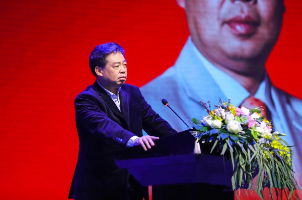 第六届中国家居产业发展年会暨中国家居产业领袖峰会盛大启幕!