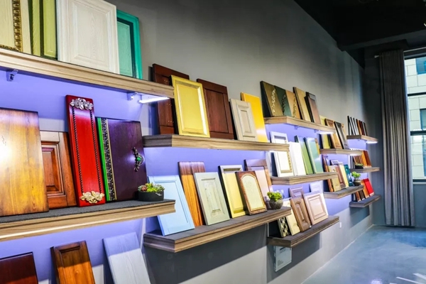 华润家具漆2019家具新品开发全力冲刺，合肥展示中心顺利落成！