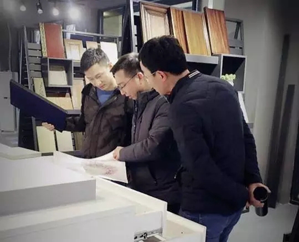 华润家具漆2019家具新品开发全力冲刺，合肥展示中心顺利落成！