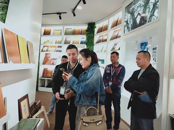 华润家具漆2019家具新品开发全力冲刺，合肥展示中心顺利落成！