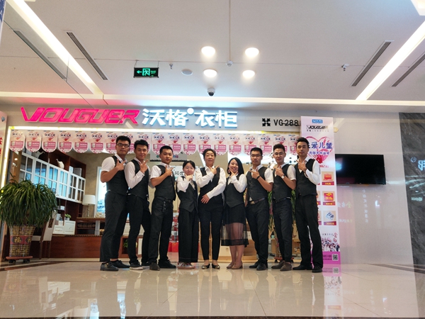 明星经销商|沃格张志国：注重企业文化，实现企业和员工共赢