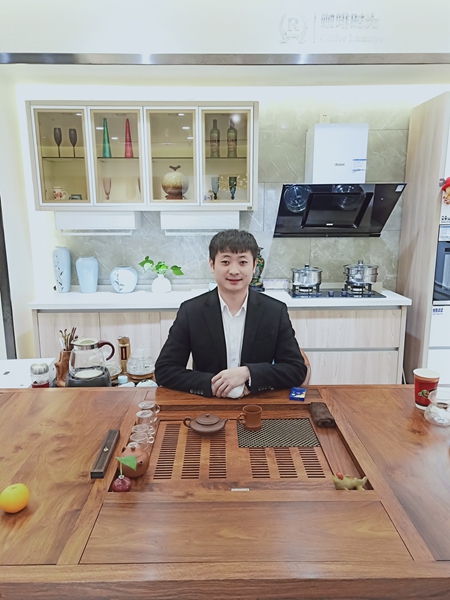 明星经销商|丽博张磊：以客为先，互利共赢
