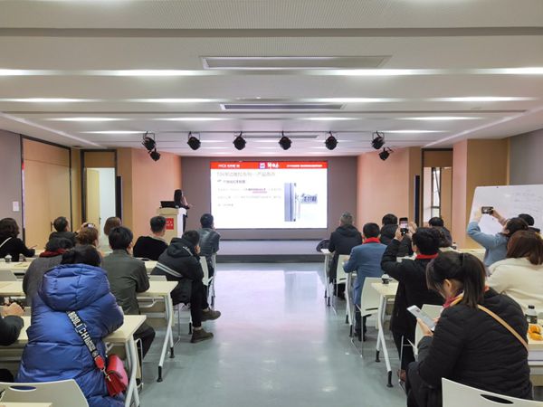 帕莱德门窗2019年经销商峰会暨颁奖盛典隆重举办