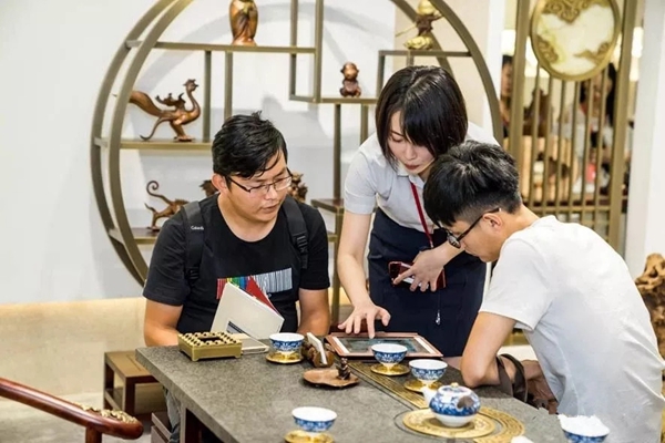 汇盈·铜木缘品牌年终系列报道:初心不变 · 梦想引领”