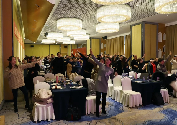 如鱼得水窗帘2018年度总结大会暨大咖颁奖晚会圆满结束!
