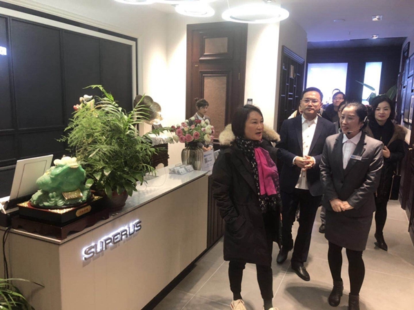 红星美凯龙高层一行亲临尚品本色，开启战略合作新模式！