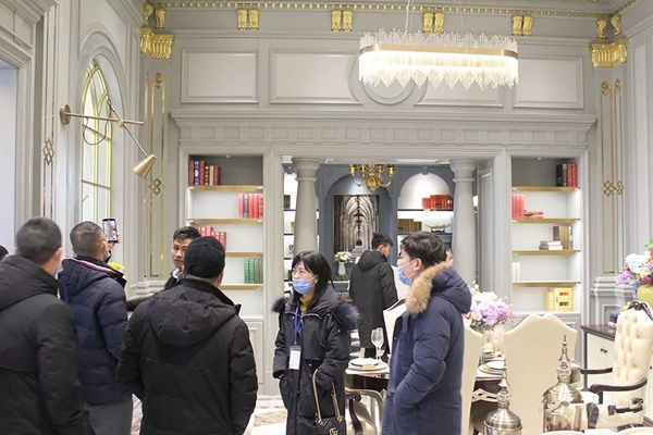 义乌别墅客户团来访,嘉禾工厂年前“开仓”,掀起团购热潮!