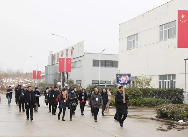 义乌别墅客户团来访,嘉禾工厂年前“开仓”,掀起团购热潮!